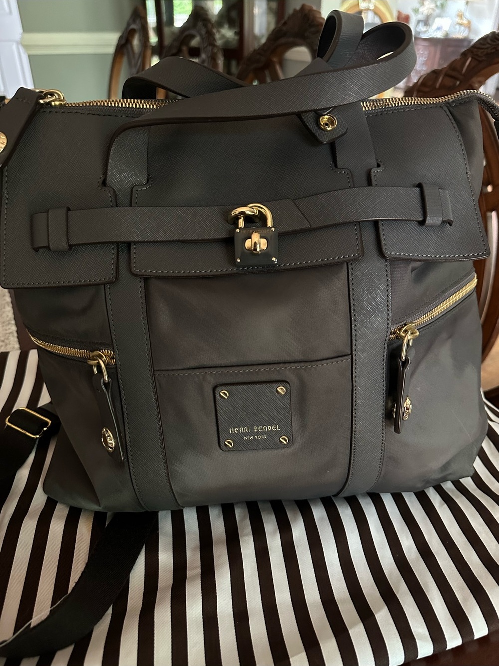 Henri Bendel Large Grey Three Way Convertible Jetsetter Backpack Crossbody EUC
